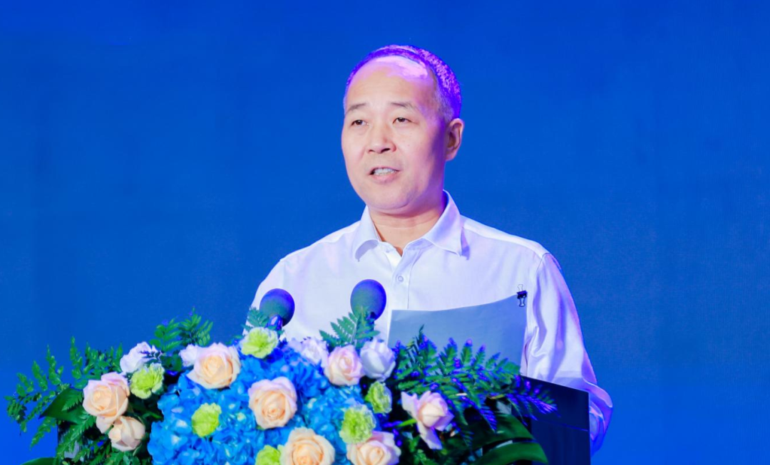 啟航新征程 點亮新賽道丨花花牛乳業(yè)集團參加第十四屆中國奶業(yè)大會暨D20峰會，榮獲“中國乳制品生產(chǎn)企業(yè)現(xiàn)代化等級5A級”評定殊榮