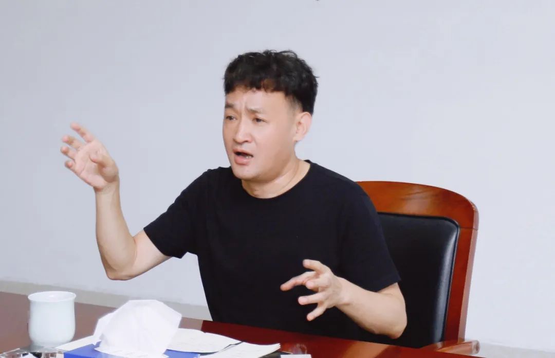 繼往開(kāi)來(lái) · 再創(chuàng)輝煌 | 花花牛乳業(yè)集團(tuán)召開(kāi)9月?tīng)I(yíng)銷(xiāo)、養(yǎng)殖及飼料月度經(jīng)營(yíng)工作會(huì)議