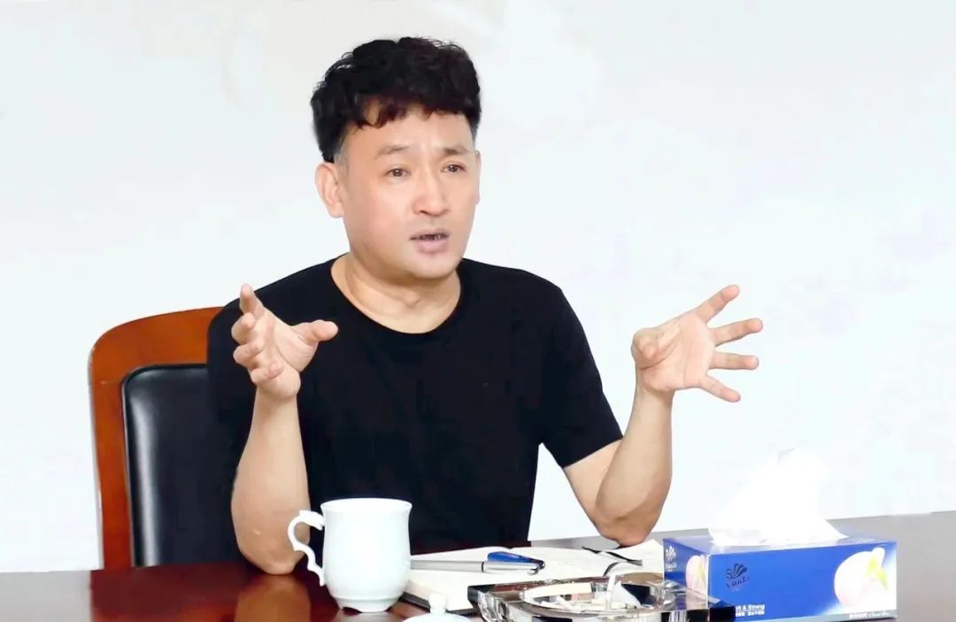 繼往開(kāi)來(lái) · 再創(chuàng)輝煌 | 花花牛乳業(yè)集團(tuán)召開(kāi)9月?tīng)I(yíng)銷(xiāo)、養(yǎng)殖及飼料月度經(jīng)營(yíng)工作會(huì)議