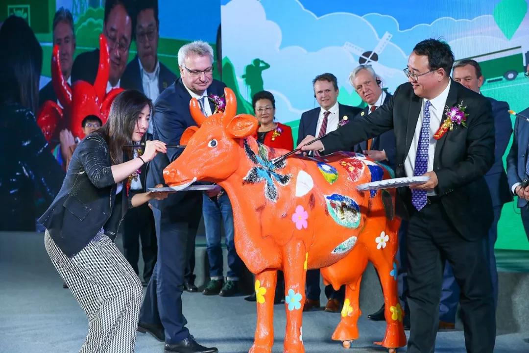 SDDDC走進(jìn)河南，看看花花牛的國際范兒！