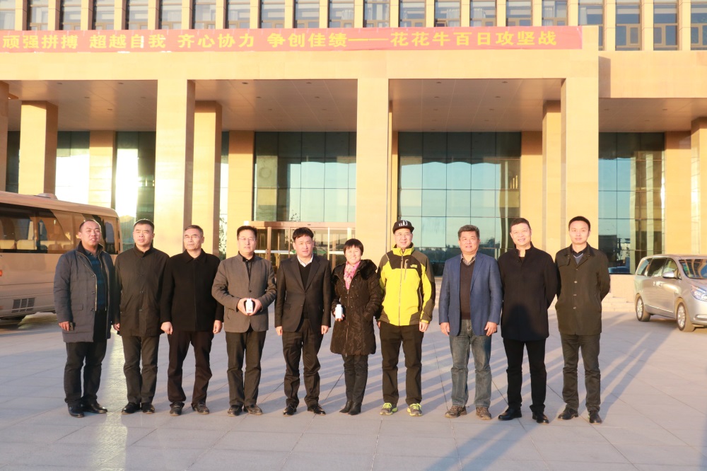 涉農(nóng)企業(yè)強(qiáng)強(qiáng)聯(lián)合，“抱團(tuán)取暖”共迎企業(yè)發(fā)展的春天