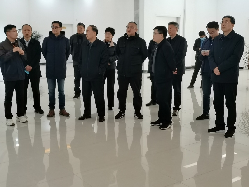 花花牛 | 農(nóng)業(yè)農(nóng)村部畜牧獸醫(yī)局副局長魏宏陽一行蒞臨花花牛平輿誠信瑞亞牧業(yè)公司參觀調研